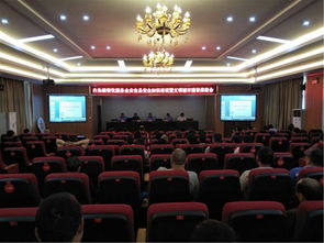 句容白兔鎮(zhèn)組織餐飲服務企業(yè)食品安全知識培訓暨文明城市建設推進會